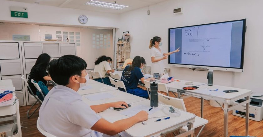 Why Is Finding the Right Math Tutor in Singapore More Important Than Ever?